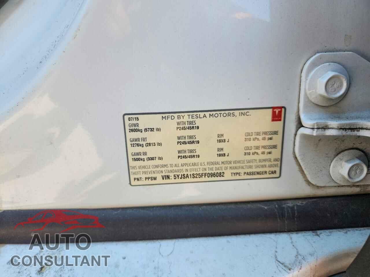 TESLA MODEL S 2015 - 5YJSA1S25FF096082