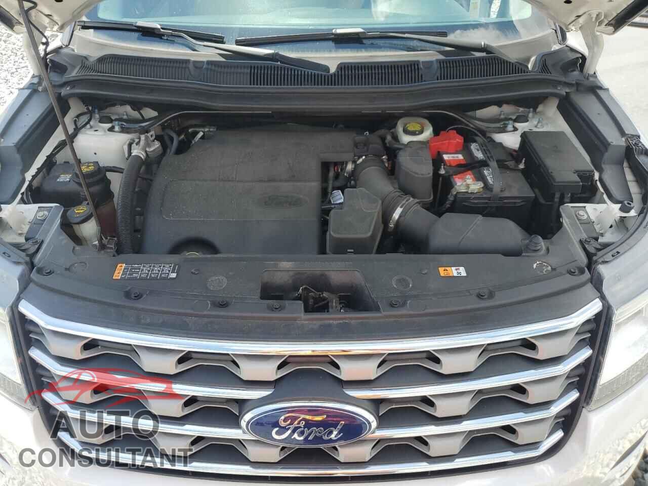 FORD EXPLORER 2017 - 1FM5K7D8XHGD79516