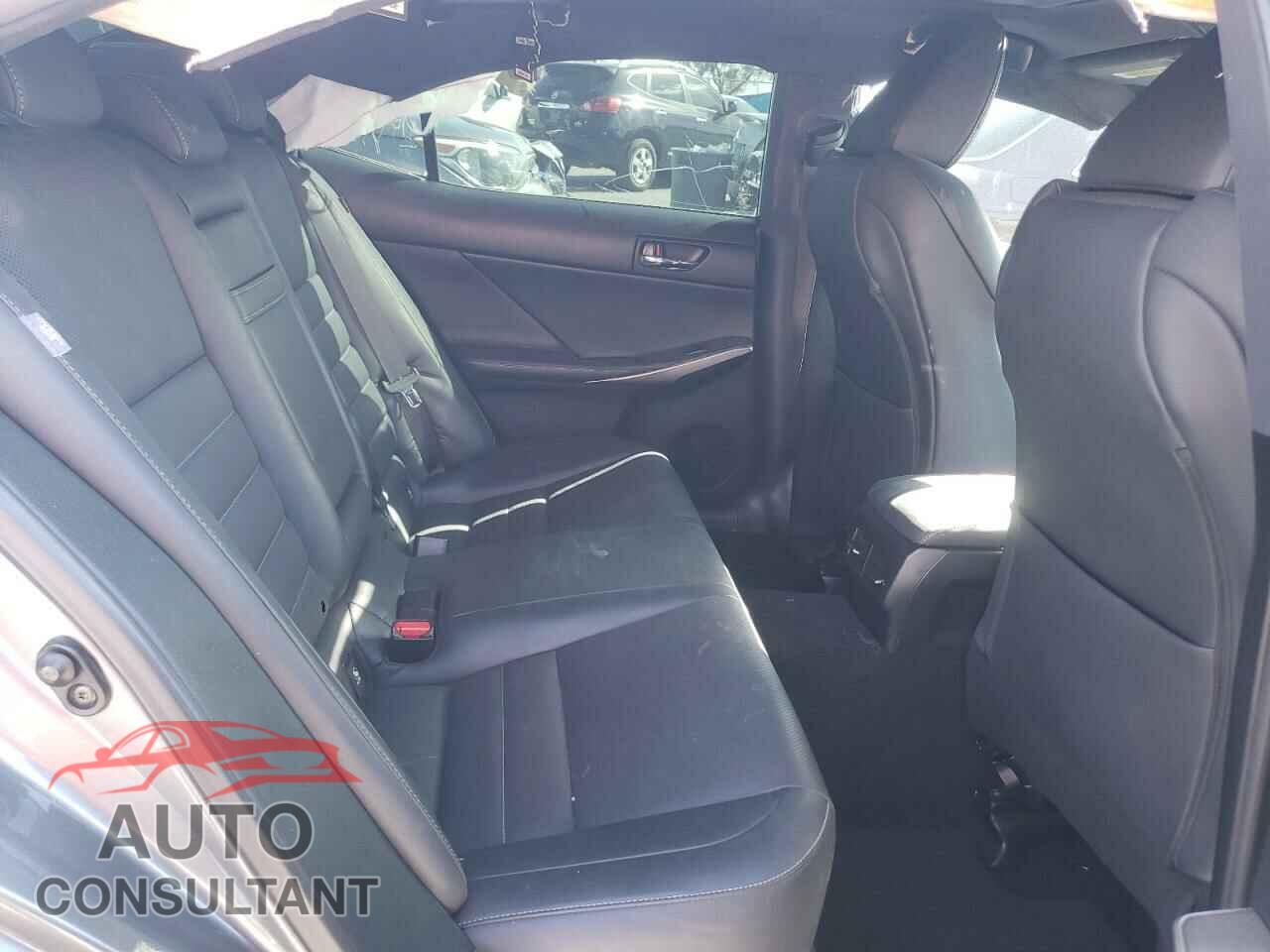 LEXUS IS 2015 - JTHBF1D2XF5073878