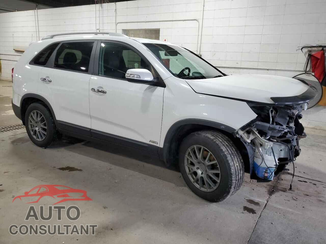 KIA SORENTO 2013 - 5XYKUDA29DG311639