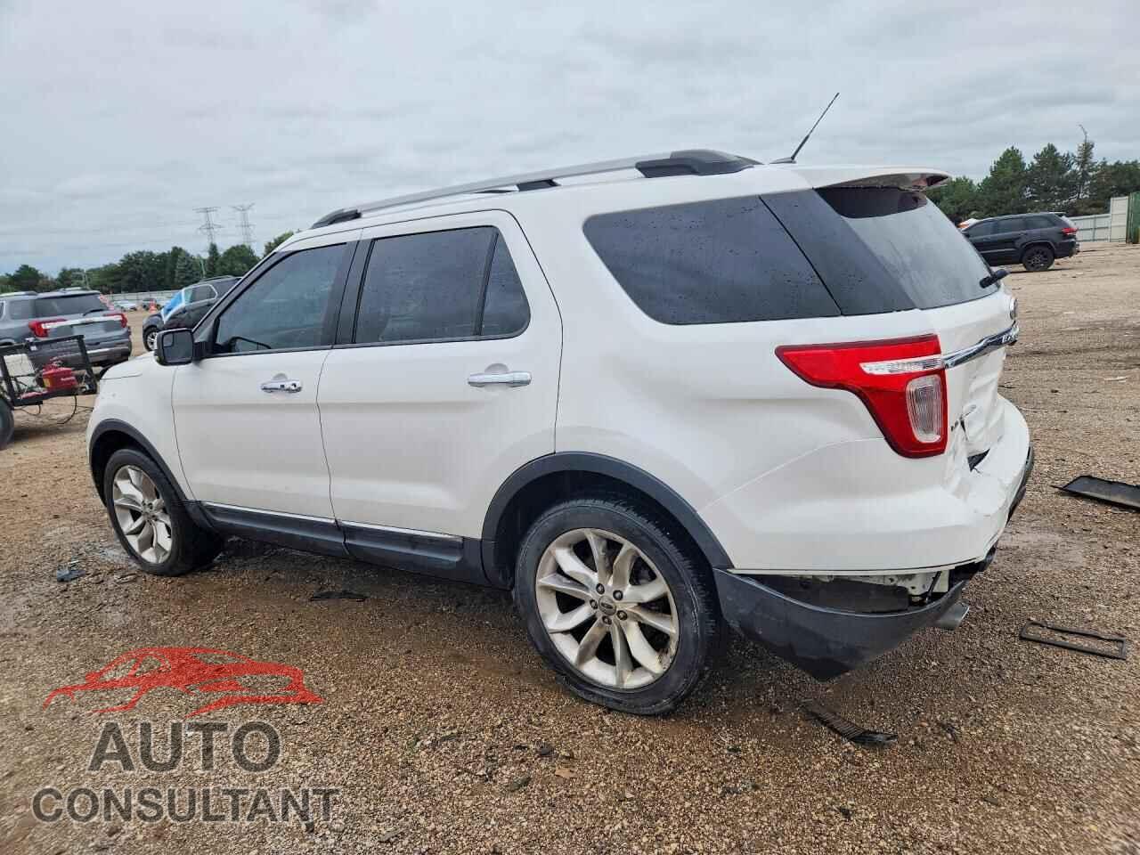 FORD EXPLORER 2011 - 1FMHK8F81BGA05500