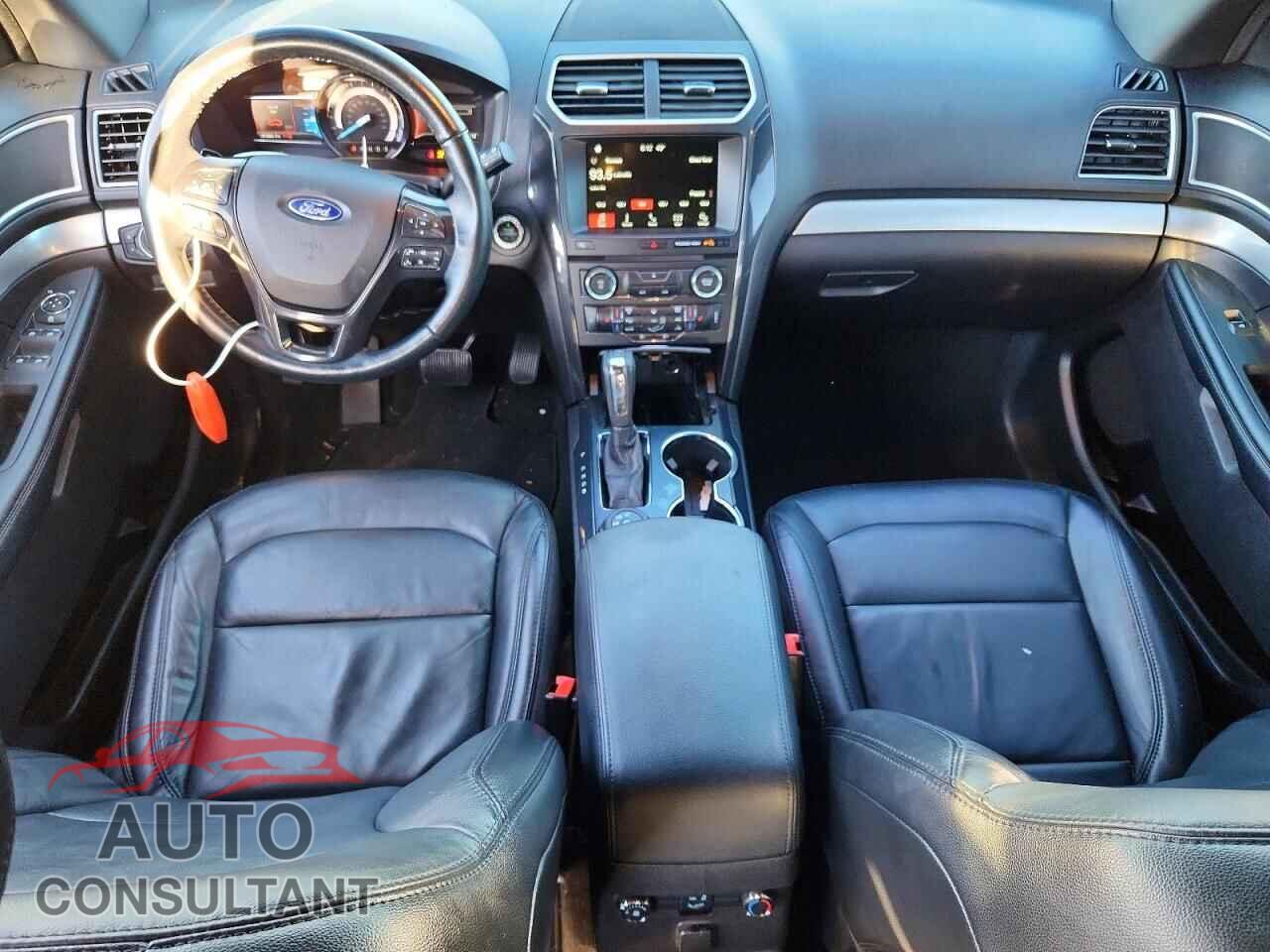FORD EXPLORER 2017 - 1FM5K8D85HGD50964