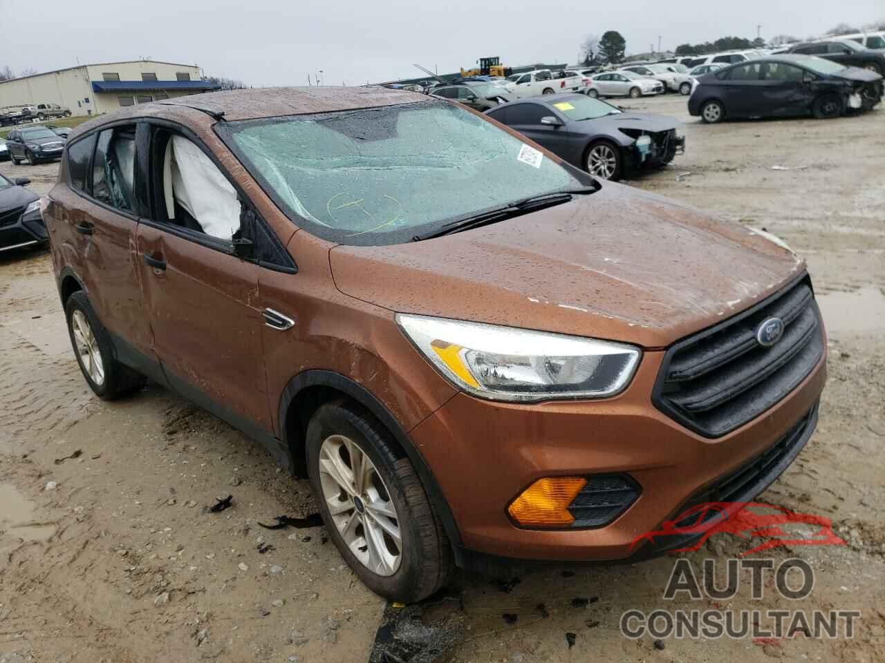 FORD ESCAPE 2017 - 1FMCU0F7XHUA08919