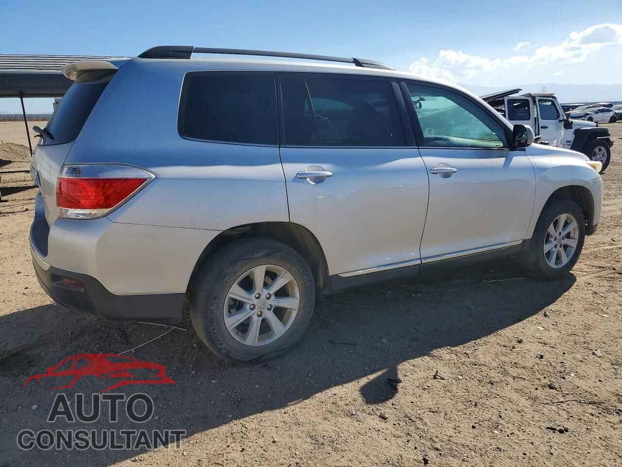 TOYOTA HIGHLANDER 2013 - 5TDZA3EH8DS045582