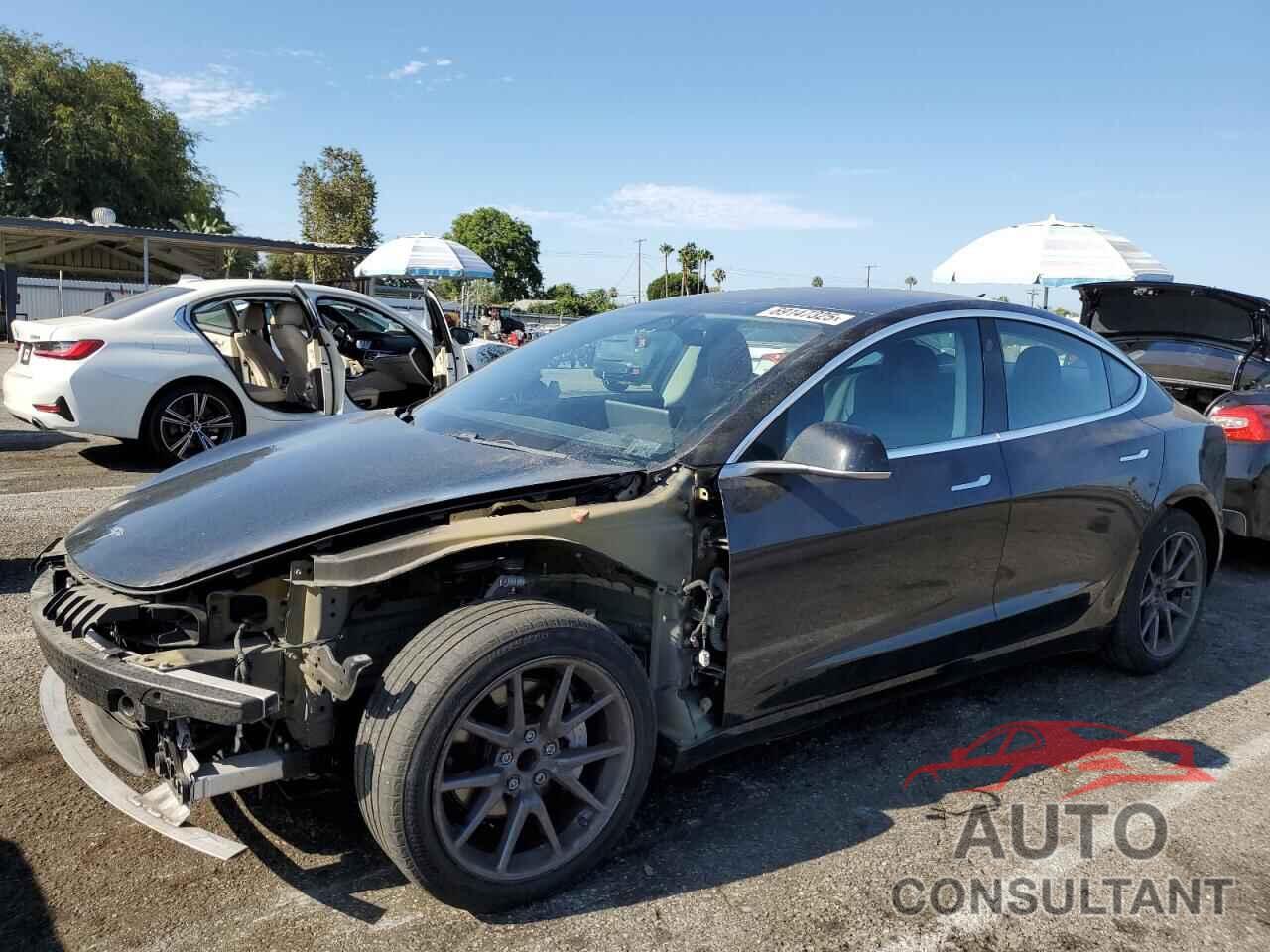 TESLA MODEL 3 2018 - 5YJ3E1EA9JF040604