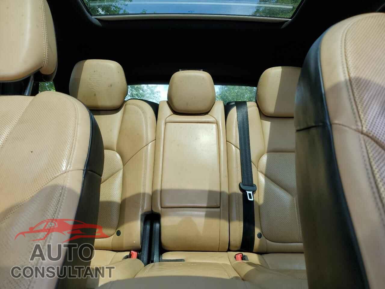 PORSCHE CAYENNE 2017 - WP1AE2A26HLA74887