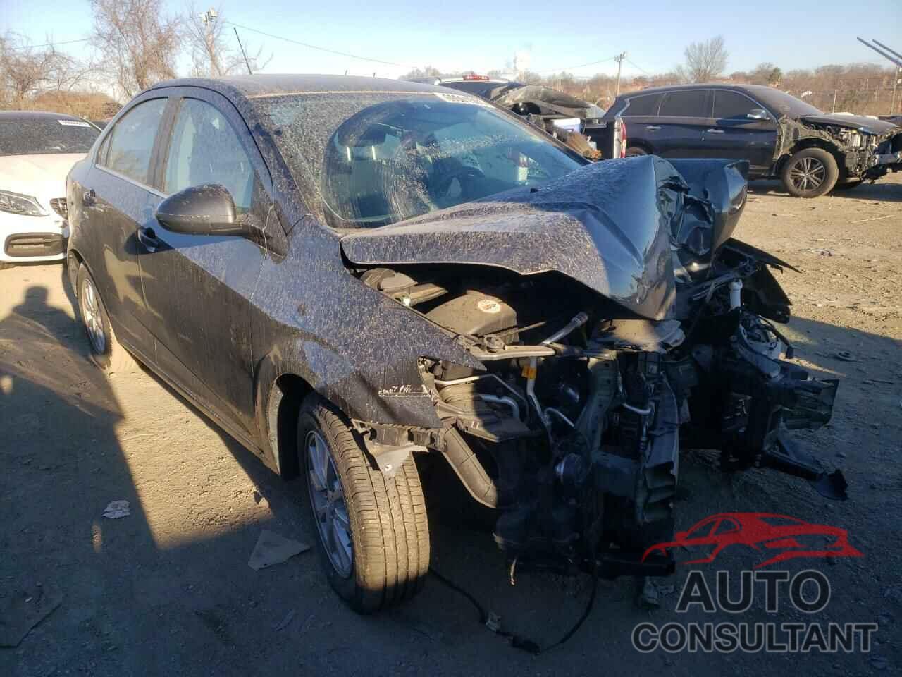 CHEVROLET SONIC 2017 - 1G1JD5SH3H4122423