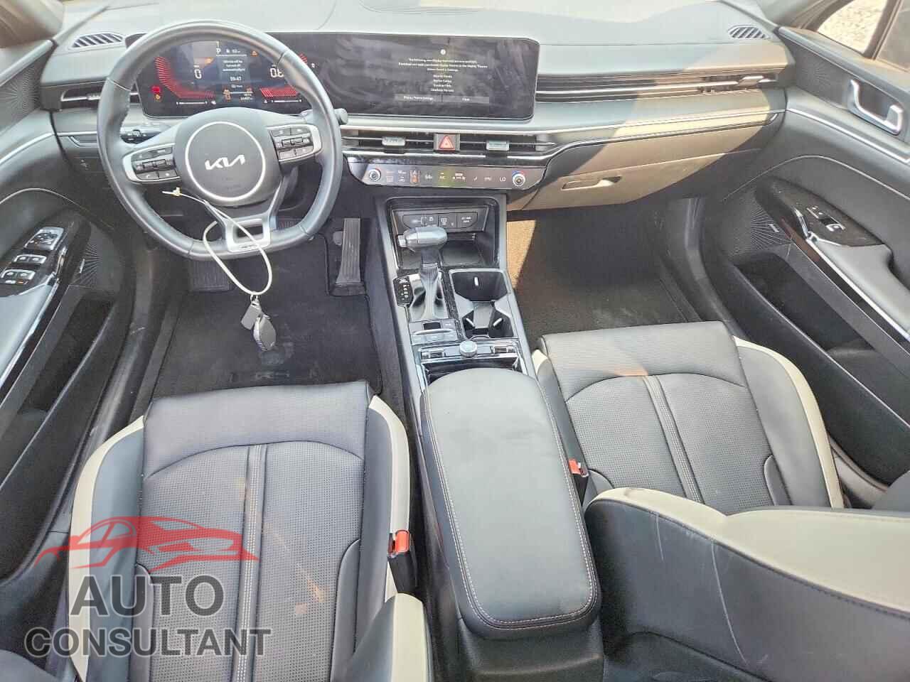 KIA K5 2025 - KNAG64J76S5357007