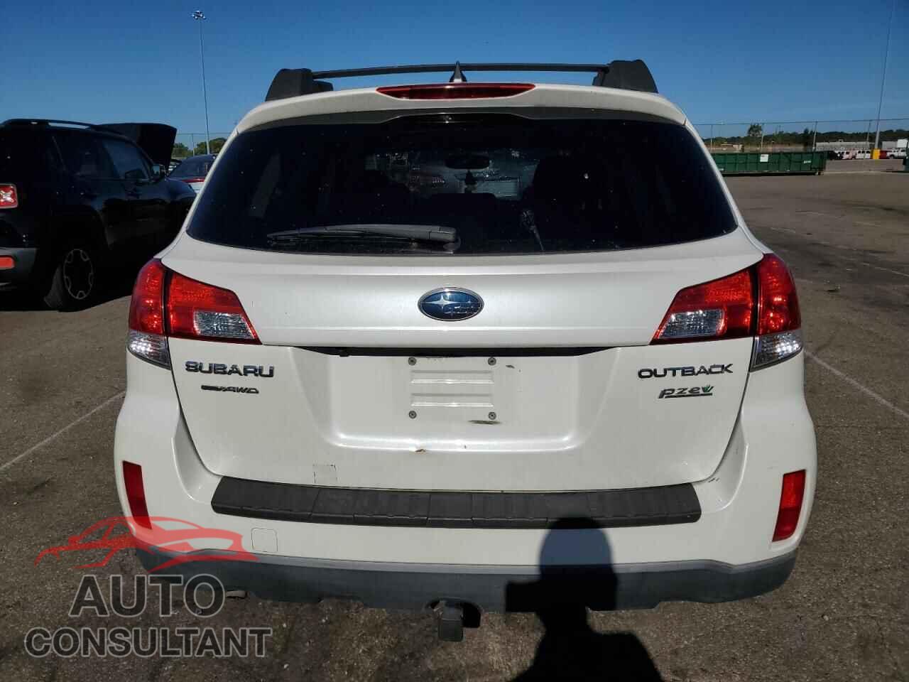 SUBARU OUTBACK 2014 - 4S4BRBMC8E3325611
