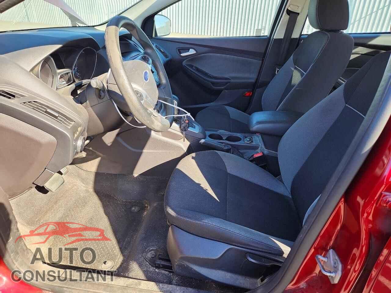 FORD FOCUS 2014 - 1FADP3F20EL144280