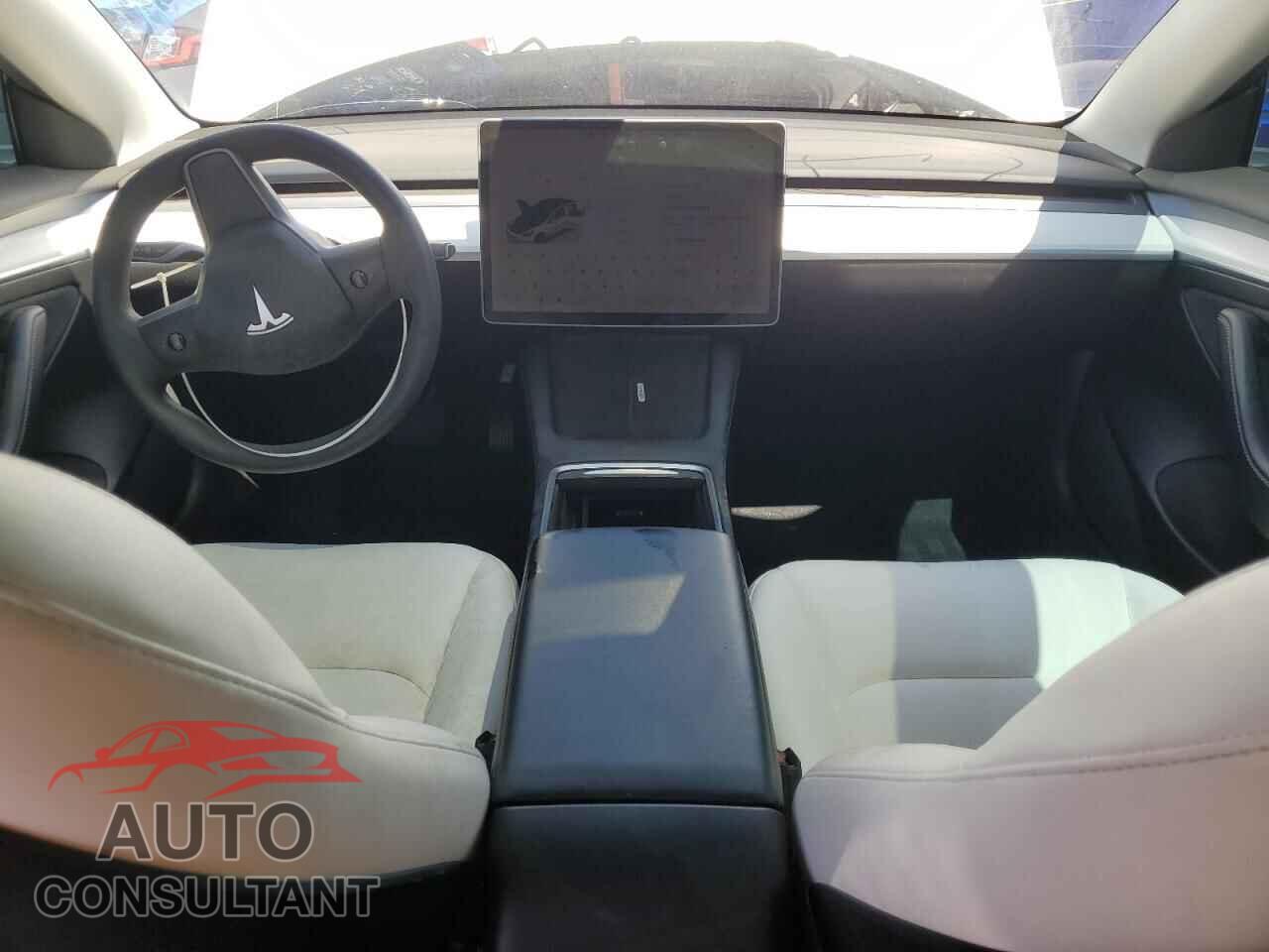 TESLA MODEL 3 2022 - 5YJ3E1EA0NF314875