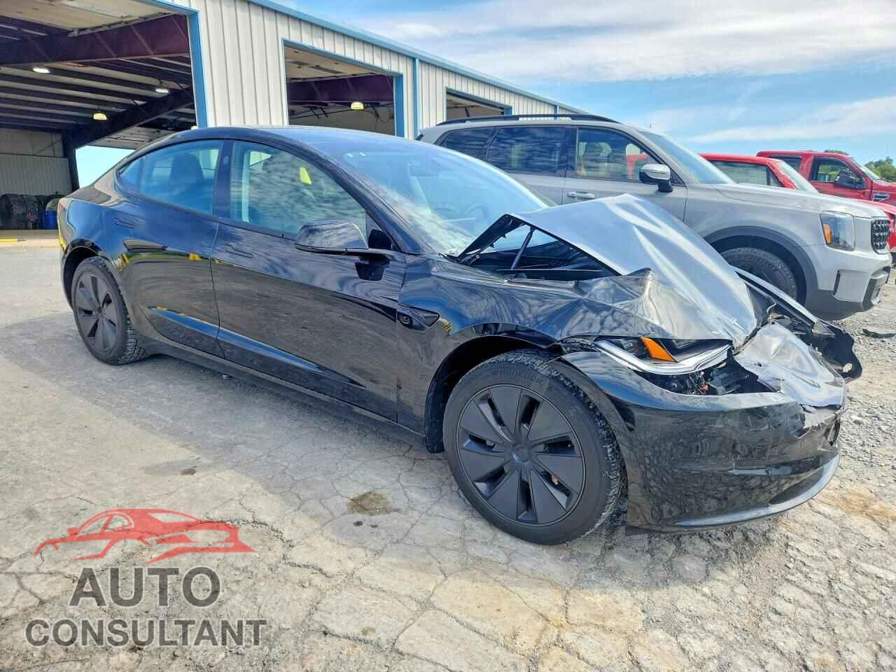 TESLA MODEL 3 2024 - 5YJ3E1EAXRF739686