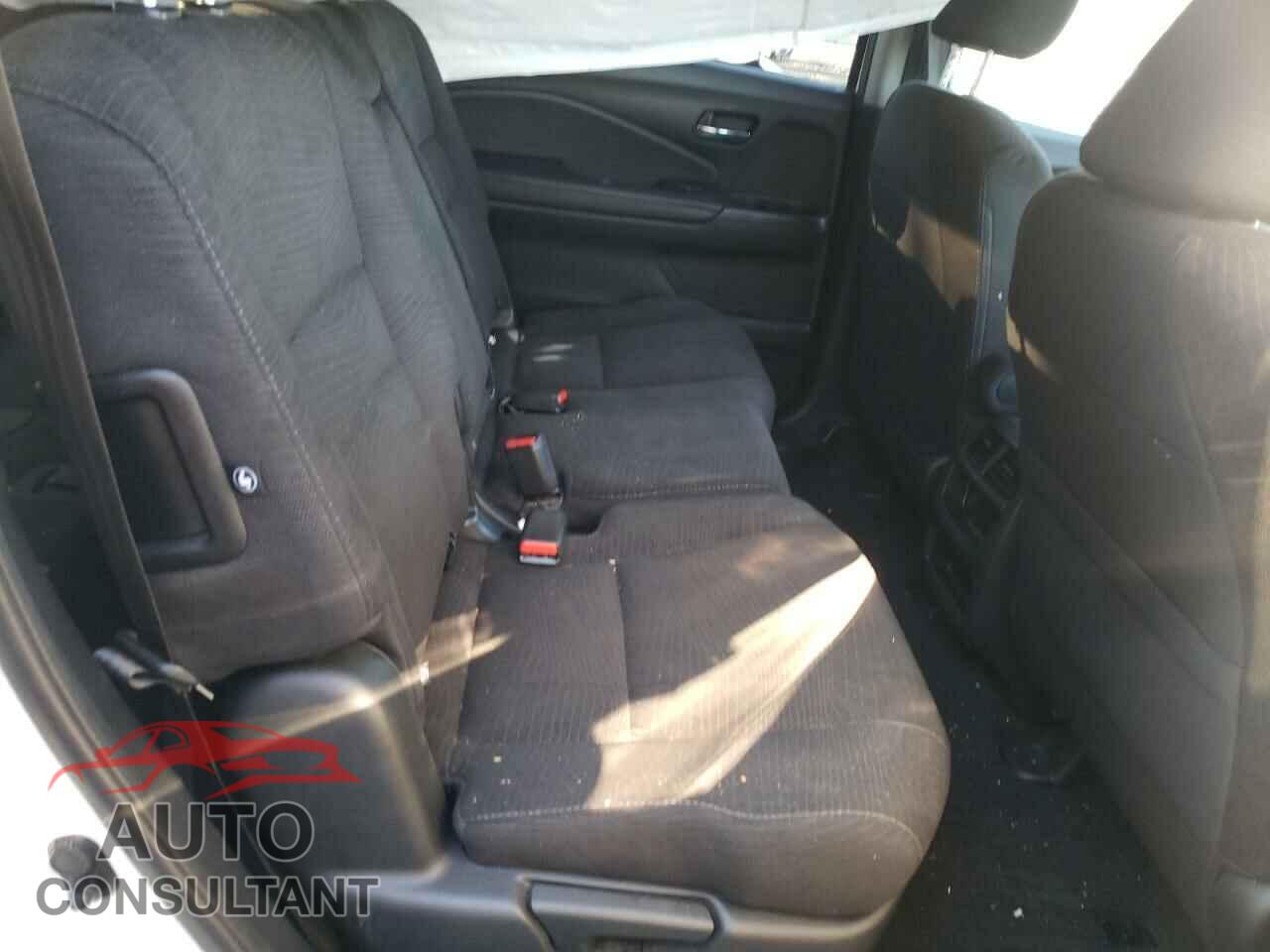 HONDA PILOT 2018 - 5FNYF6H13JB066465