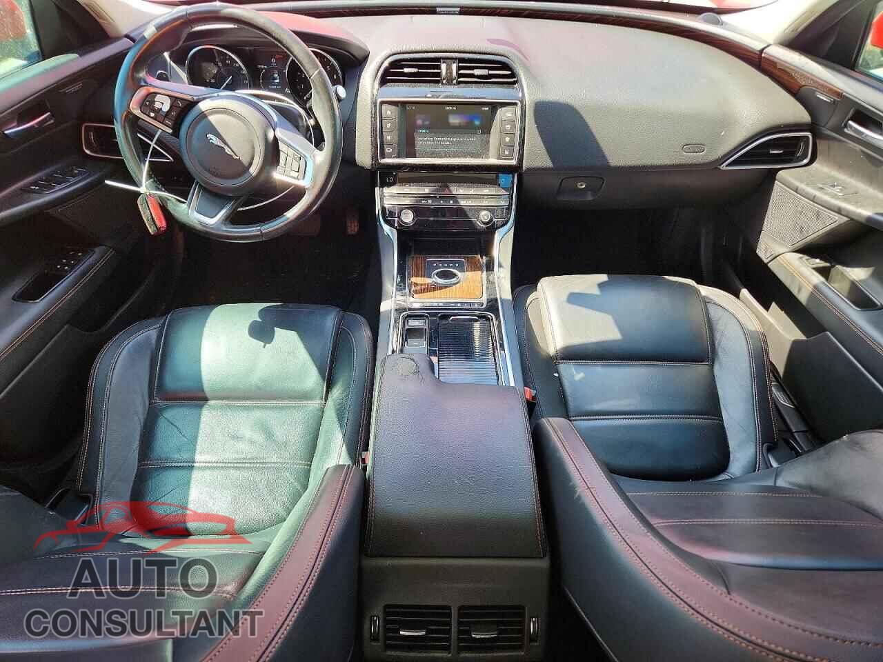 JAGUAR XE 2018 - SAJAE4FX9JCP41525