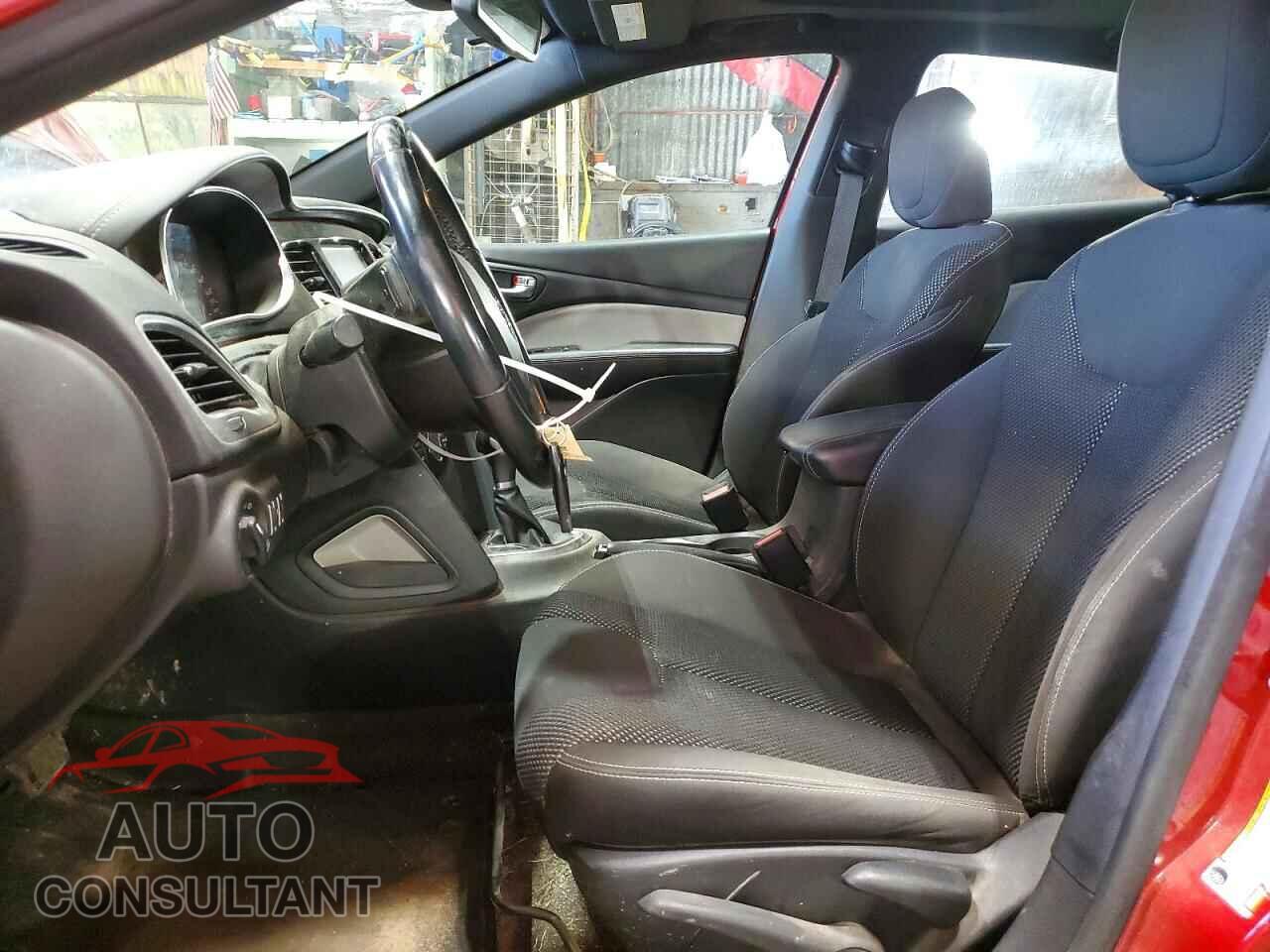 DODGE DART 2015 - 1C3CDFBB7FD421206