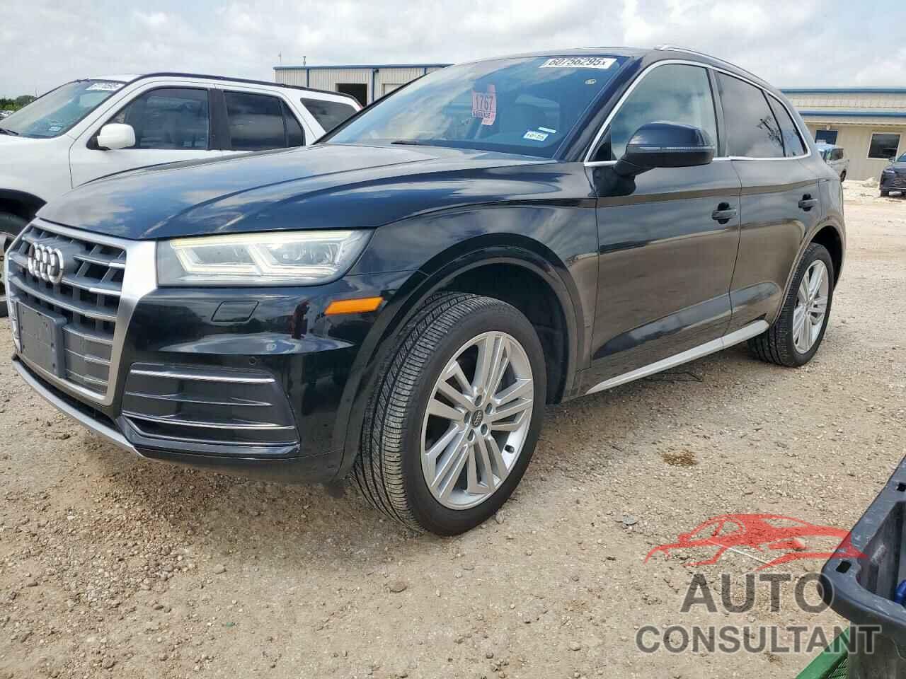 AUDI Q5 2018 - WA1BNAFY9J2076152