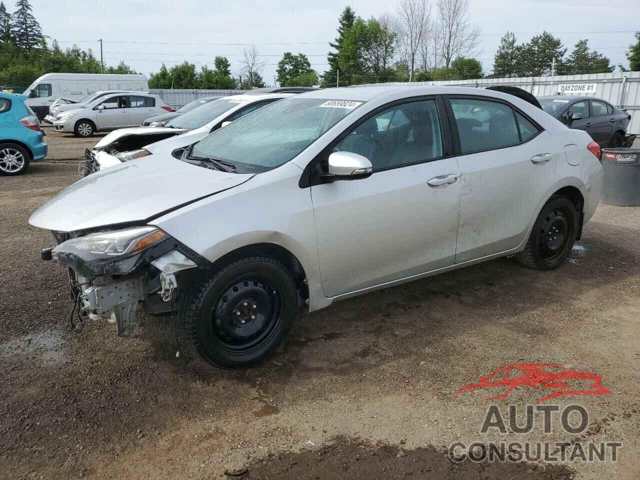 TOYOTA COROLLA 2018 - 2T1BURHE8JC040318