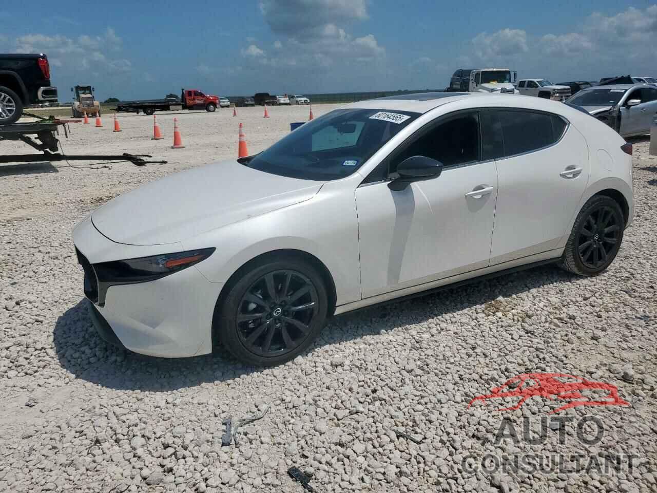 MAZDA 3 2022 - JM1BPBJY8N1518864