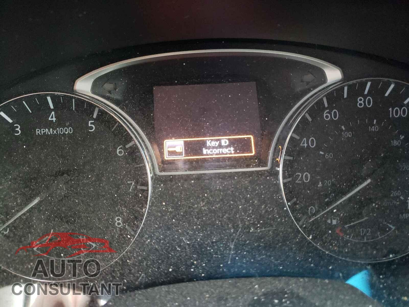 NISSAN PATHFINDER 2016 - 5N1AR2MN8GC601592