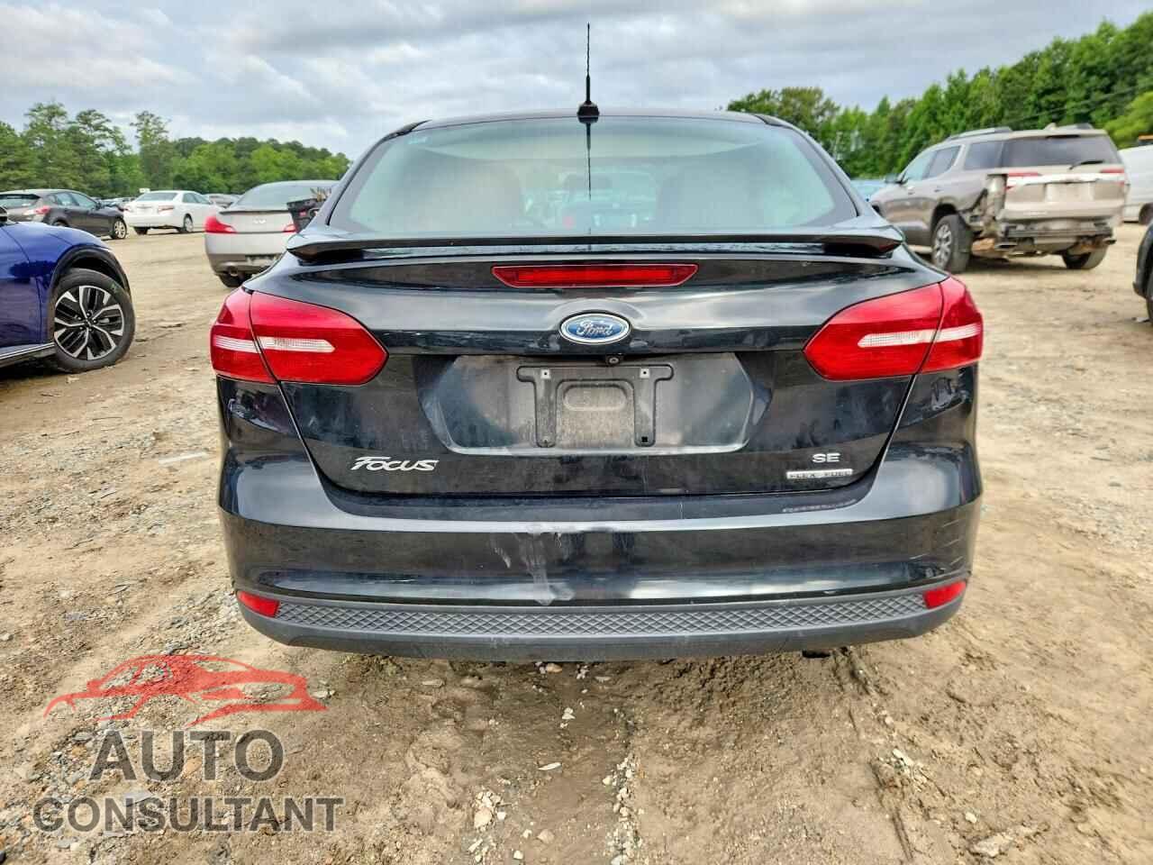 FORD FOCUS 2015 - 1FADP3F24FL283667