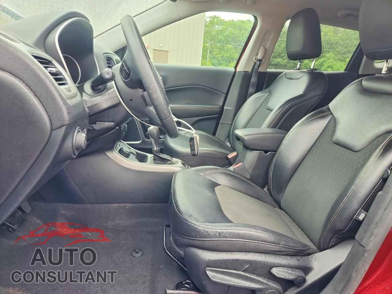 JEEP COMPASS 2021 - 3C4NJDBB5MT558993