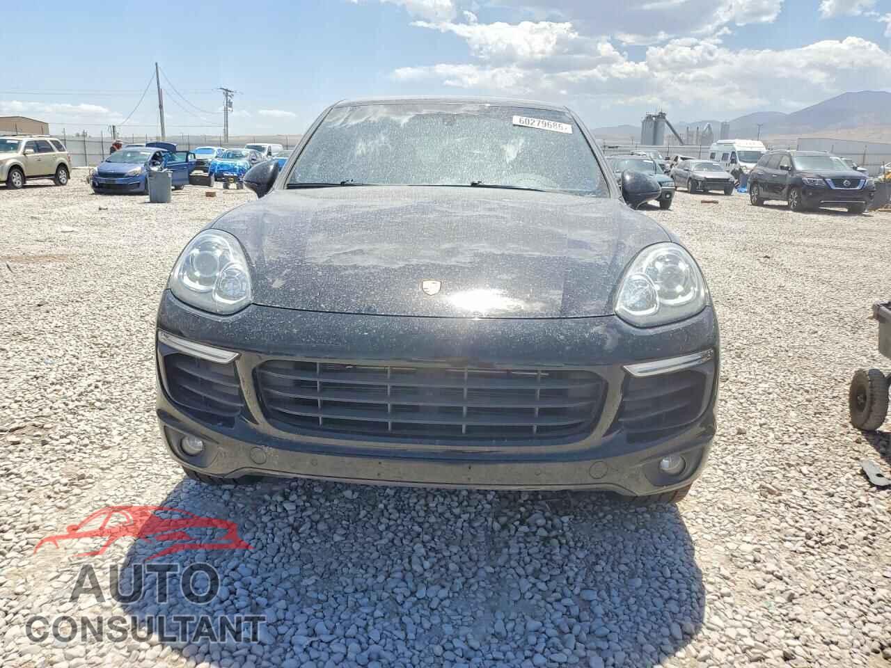 PORSCHE CAYENNE 2017 - WP1AA2A24HKA89969