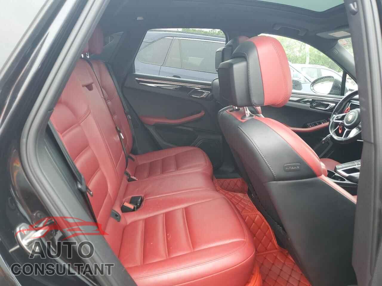 PORSCHE MACAN 2016 - WP1AB2A52GLB50218