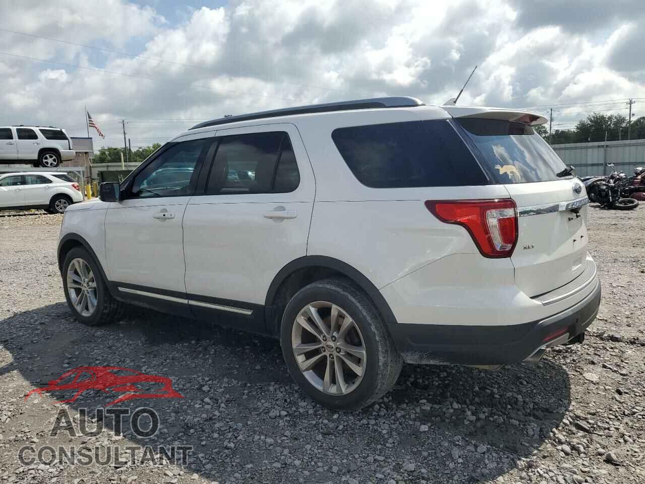 FORD EXPLORER 2018 - 1FM5K7D84JGA31474