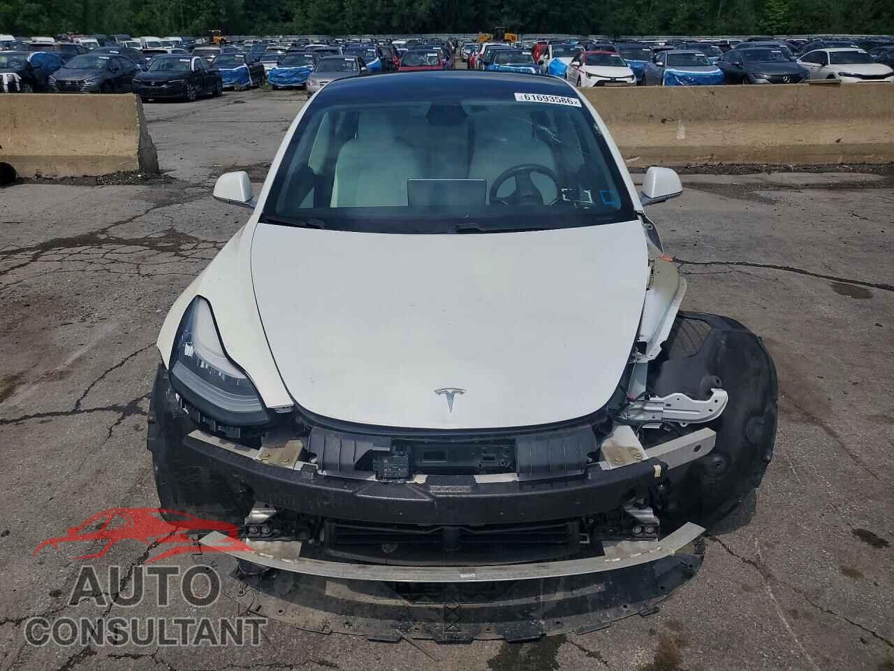 TESLA MODEL 3 2020 - 5YJ3E1EB2LF712952
