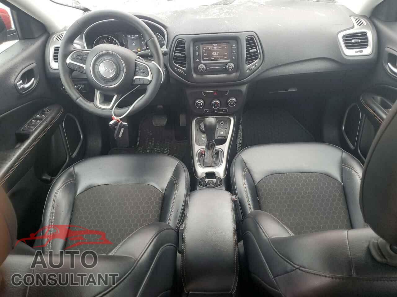 JEEP COMPASS 2017 - 3C4NJDBBXHT657072