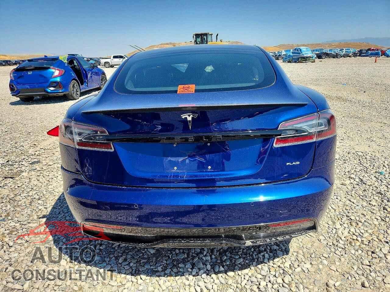 TESLA MODEL S 2022 - 5YJSA1E66NF463567