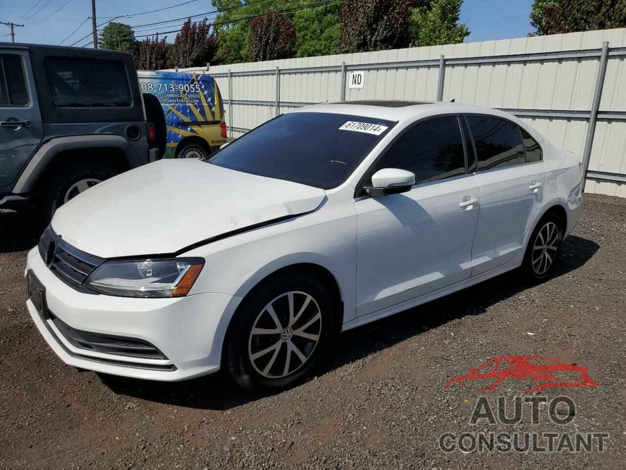 VOLKSWAGEN JETTA 2017 - 3VWB67AJ1HM271632