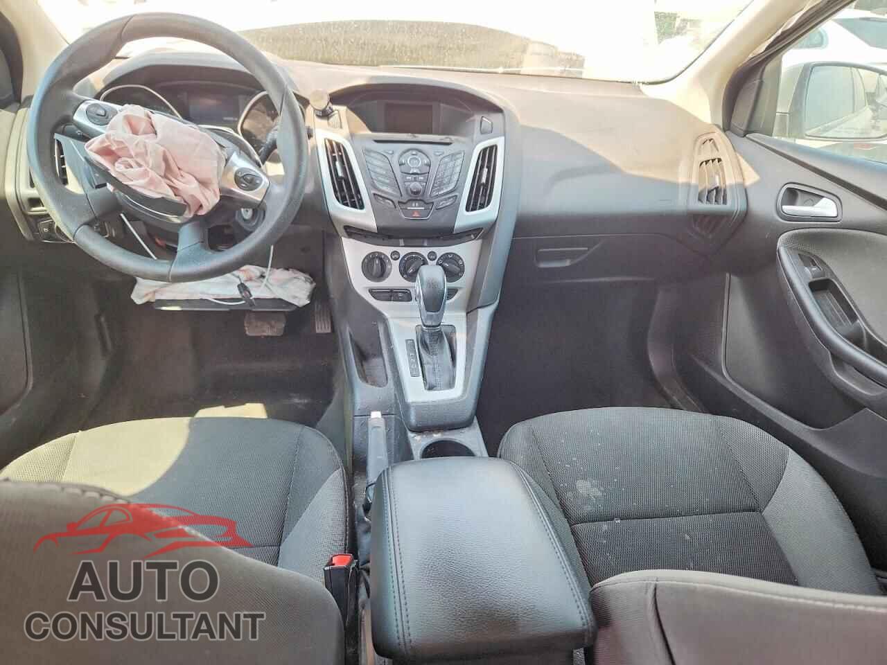 FORD FOCUS 2014 - 1FADP3K27EL413882