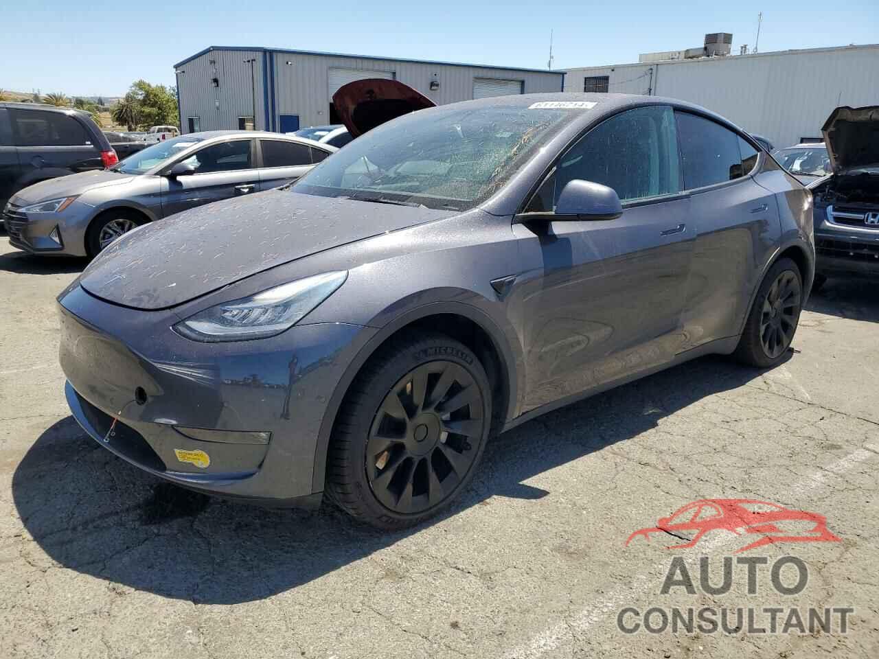 TESLA MODEL Y 2021 - 5YJYGDED0MF115948