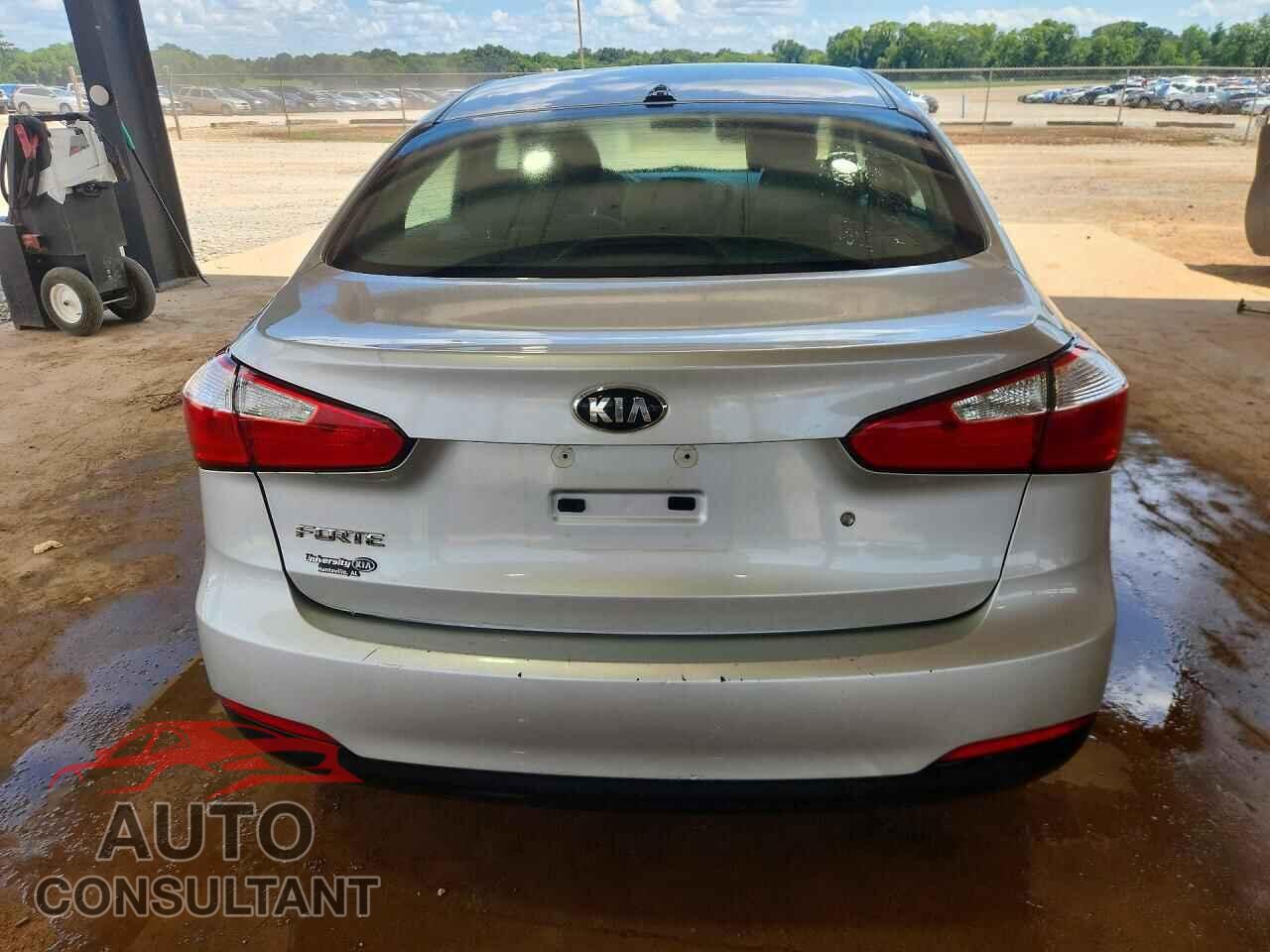 KIA FORTE 2015 - KNAFK4A67F5433404