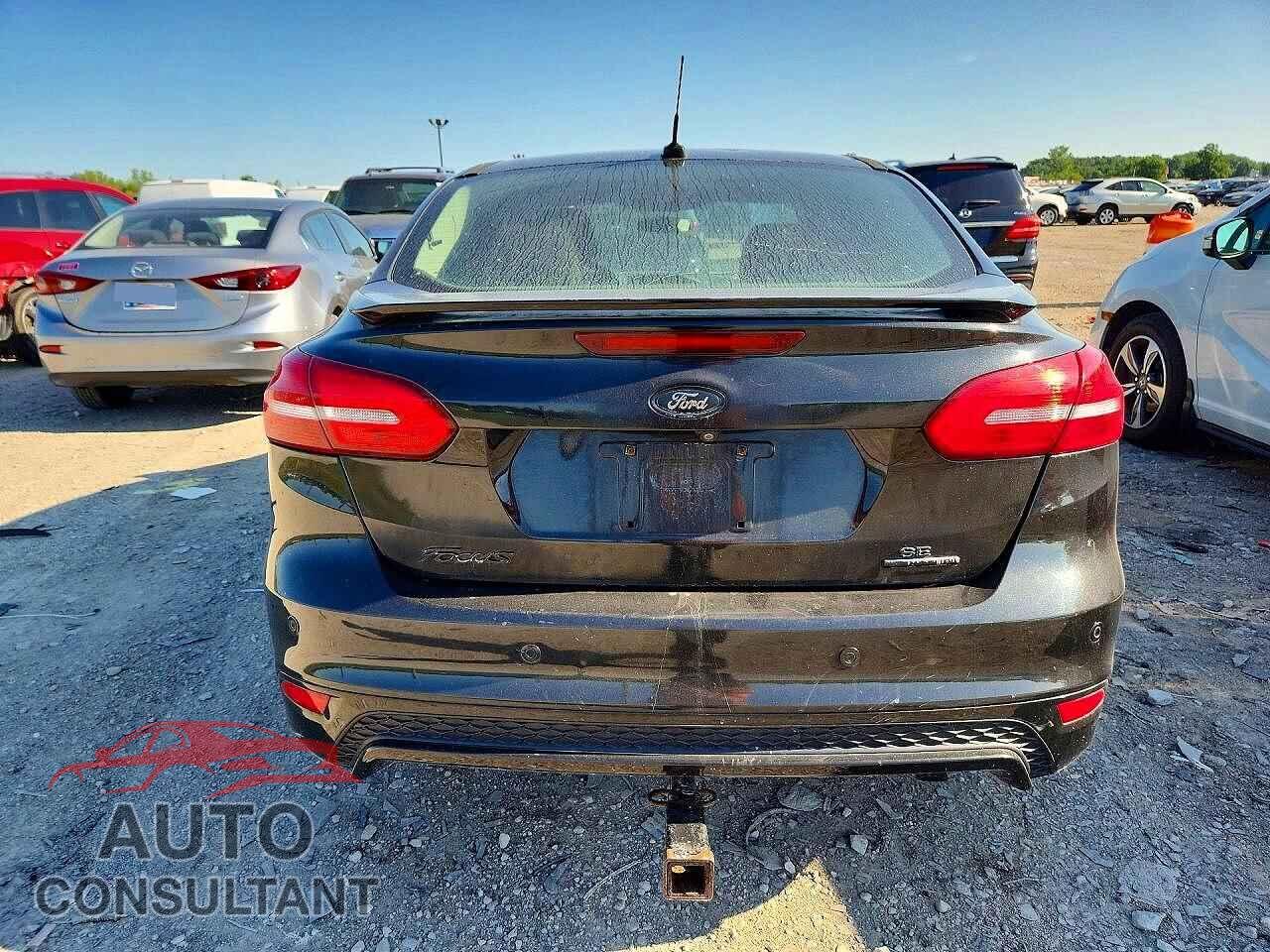 FORD FOCUS 2015 - 1FADP3F24FL340627