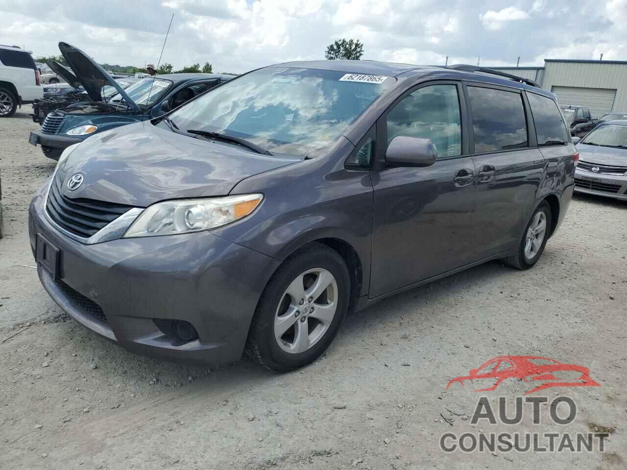 TOYOTA All Models 2012 - 5TDKK3DC8CS225664