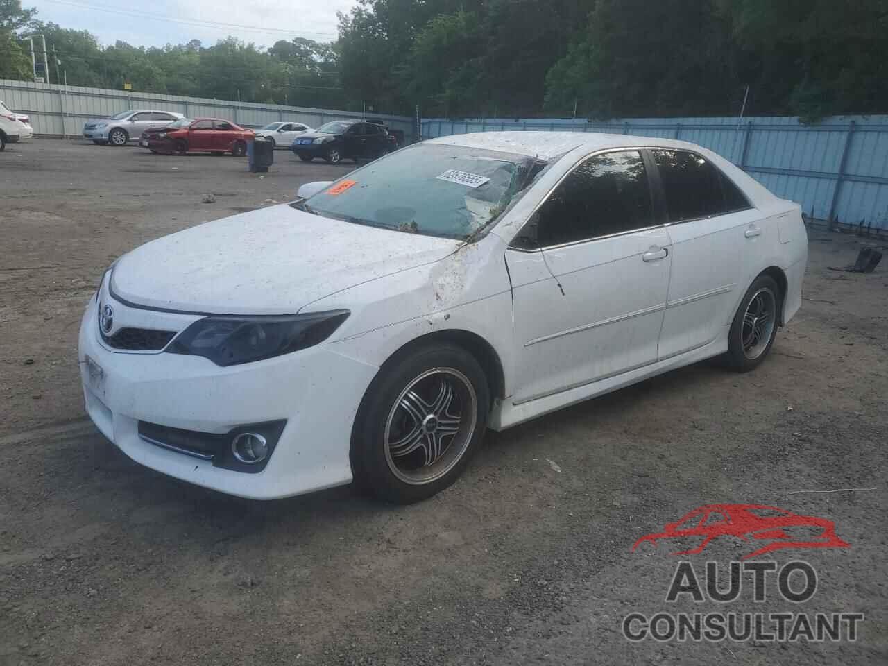 TOYOTA CAMRY 2014 - 4T1BF1FK1EU733109