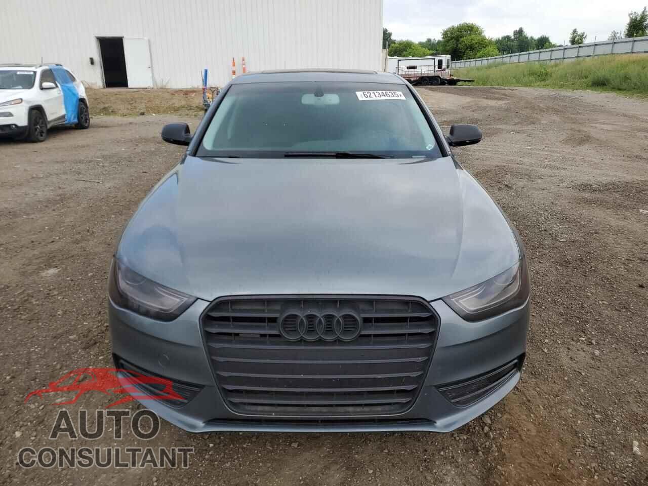AUDI A4 2013 - WAUFFAFL5DN025417