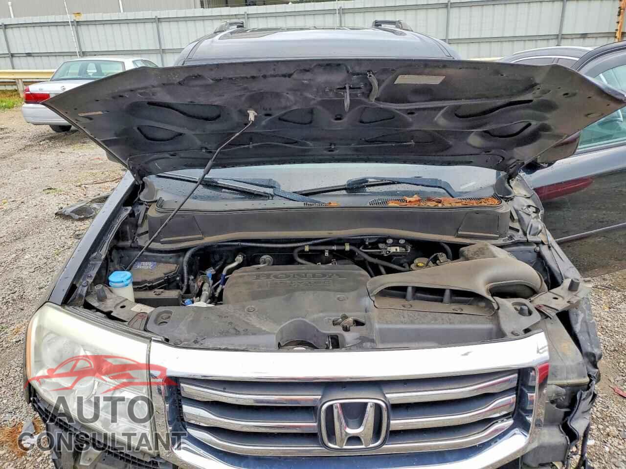 HONDA PILOT 2014 - 5FNYF4H4XEB011841