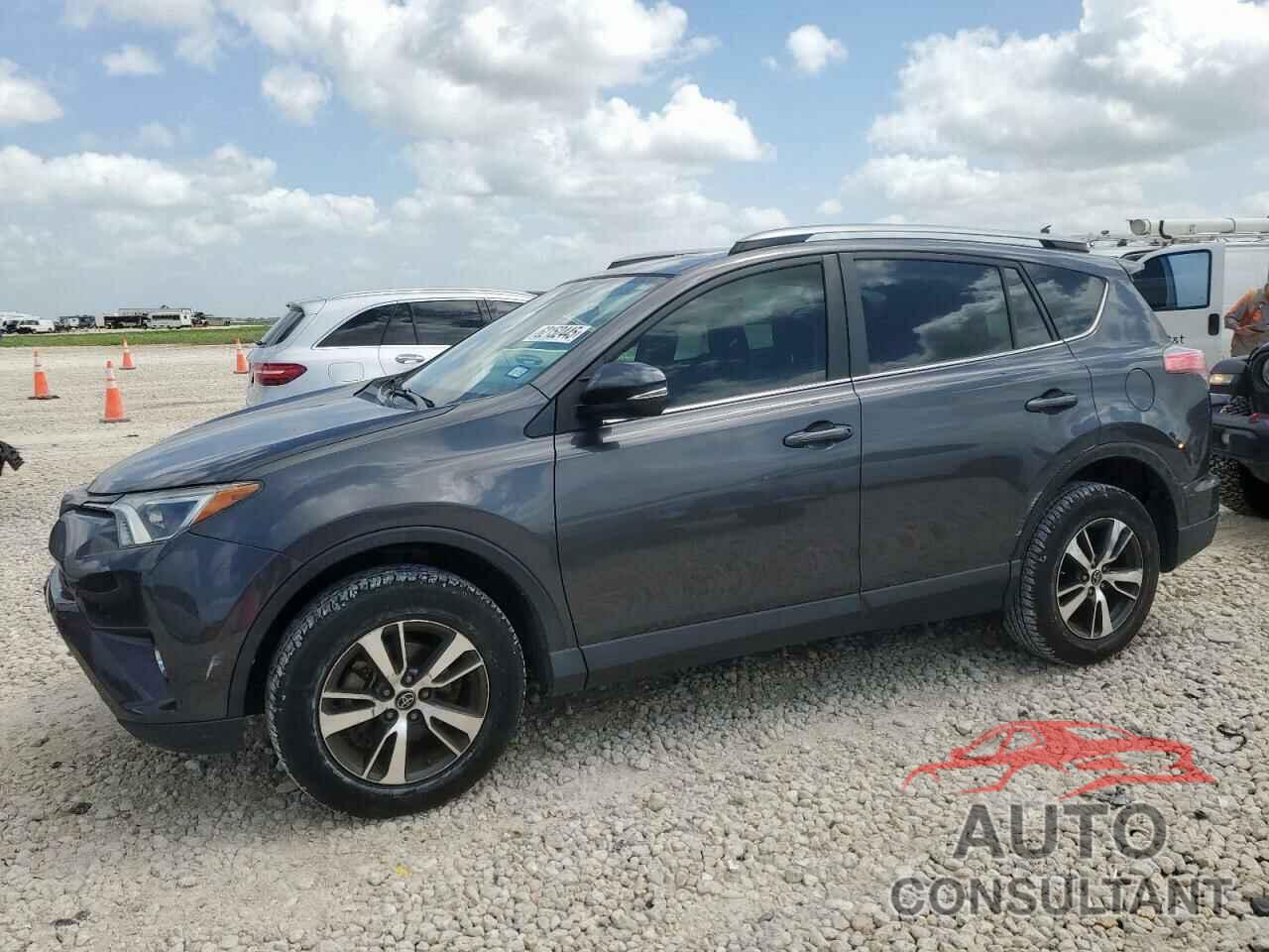 TOYOTA RAV4 2018 - JTMWFREV7JJ152449