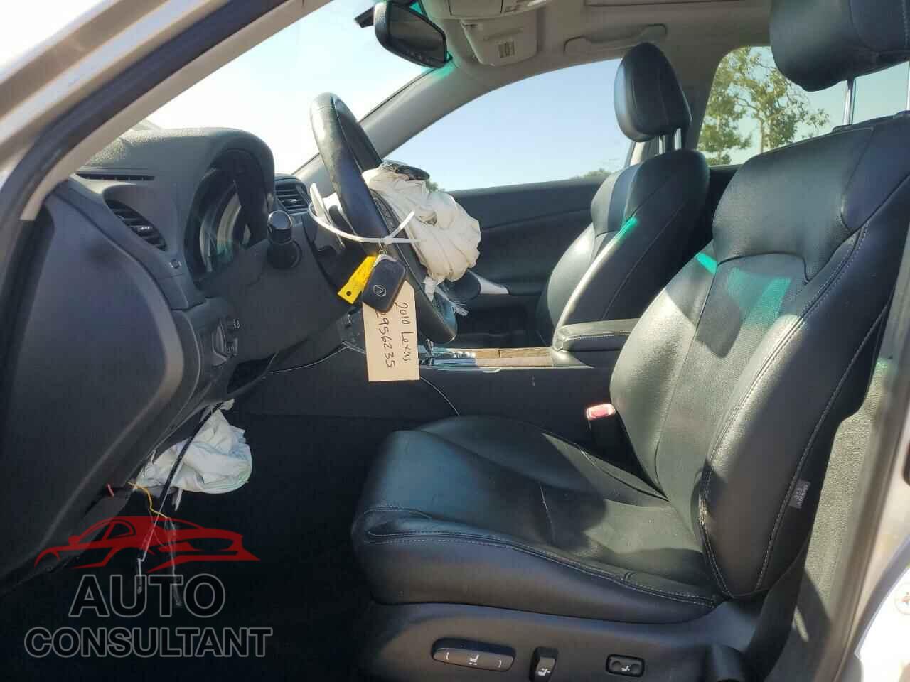 LEXUS IS 2010 - JTHBF5C27A5123654