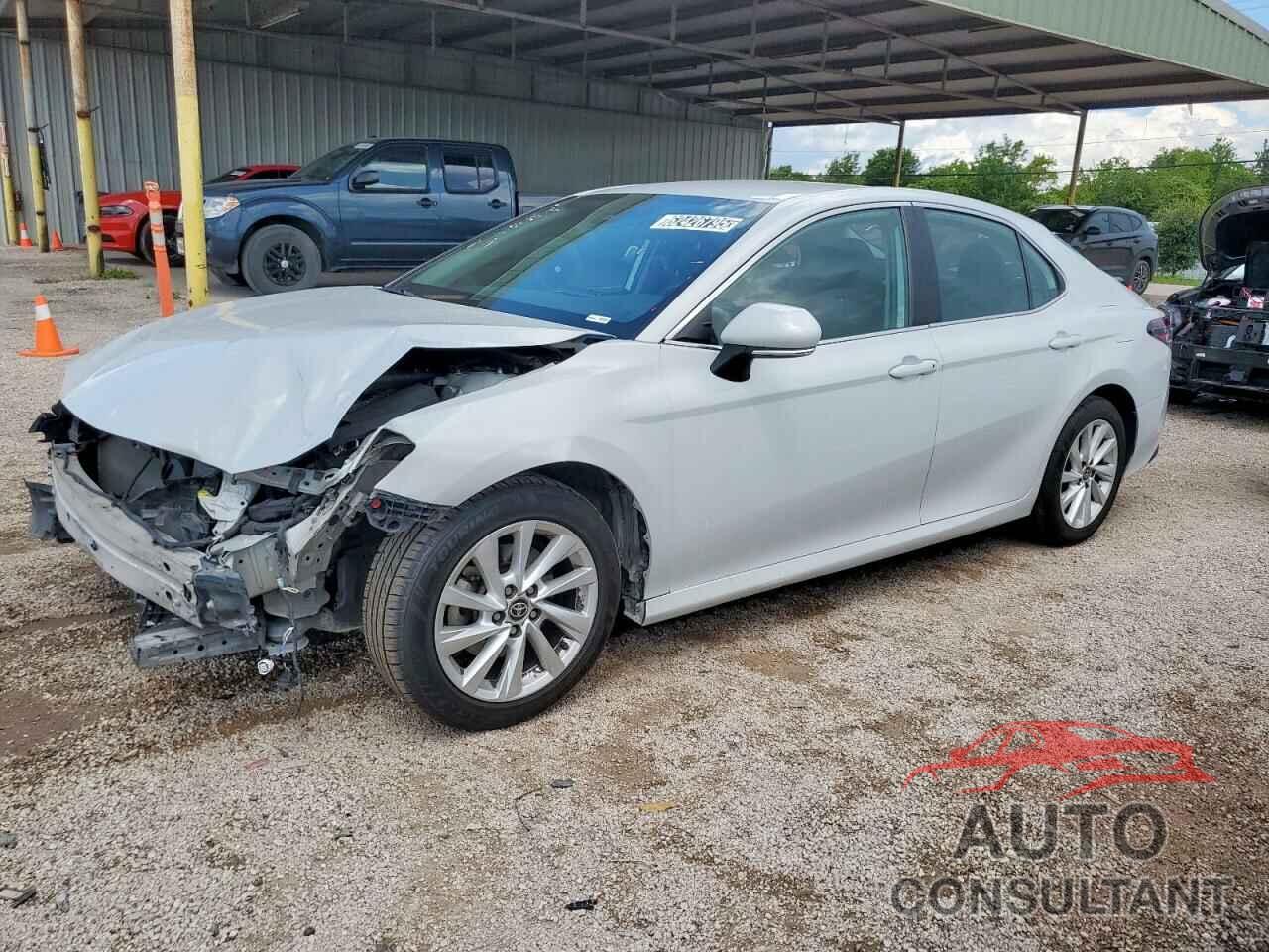 TOYOTA CAMRY 2023 - 4T1C11AK8PU135788