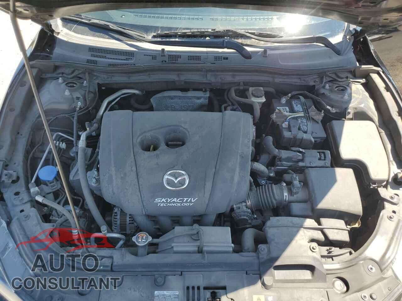 MAZDA 3 2017 - 3MZBN1V78HM121094