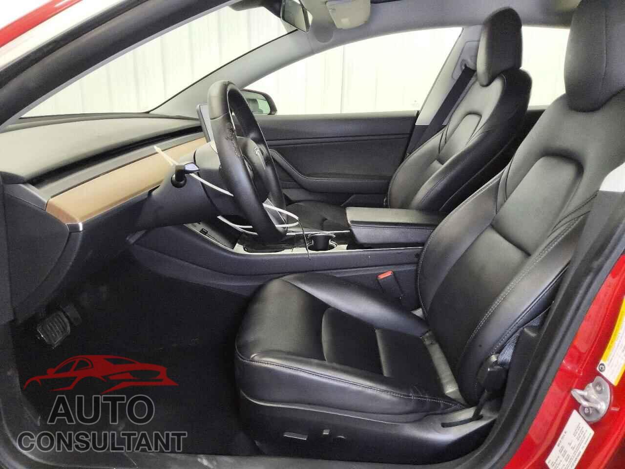 TESLA MODEL 3 2019 - 5YJ3E1EA0KF464044