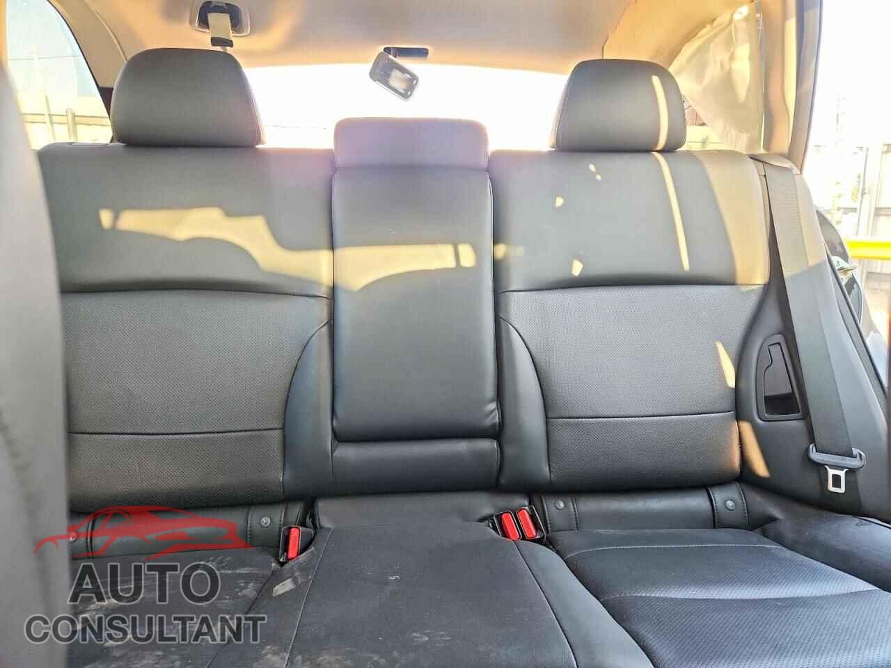SUBARU OUTBACK 2015 - 4S4BSENC8F3292017