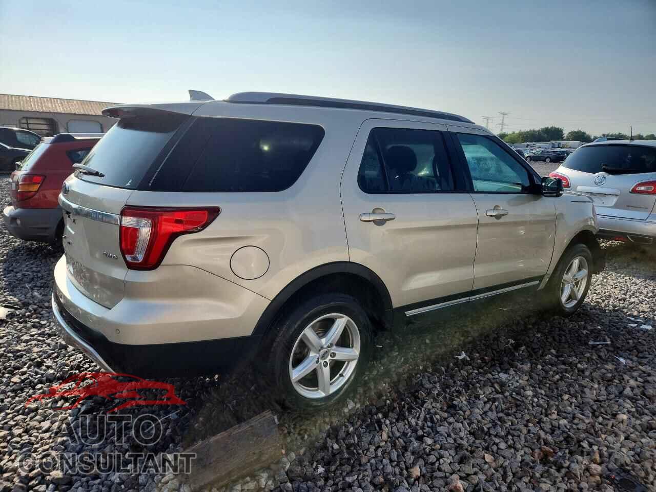 FORD EXPLORER 2017 - 1FM5K8D81HGC53812