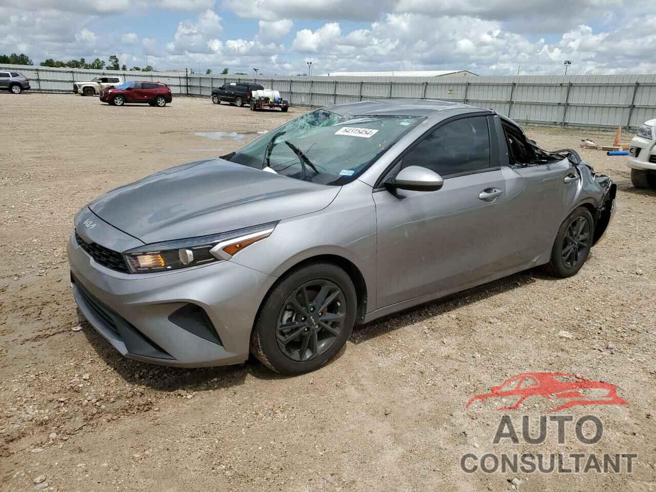 KIA FORTE 2022 - 3KPF24AD5NE435236