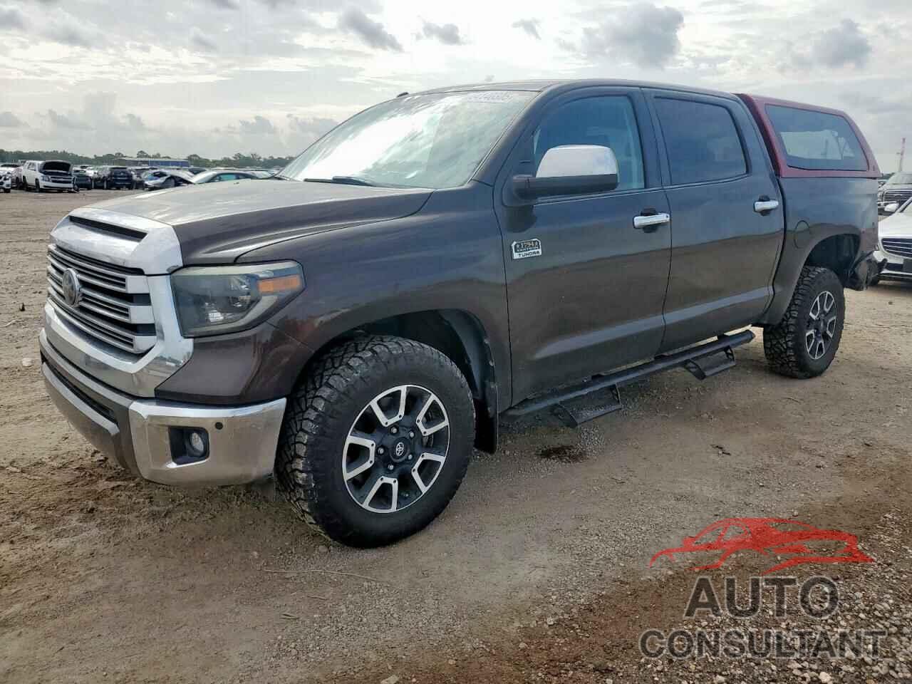 TOYOTA TUNDRA 2019 - 5TFAY5F14KX846541