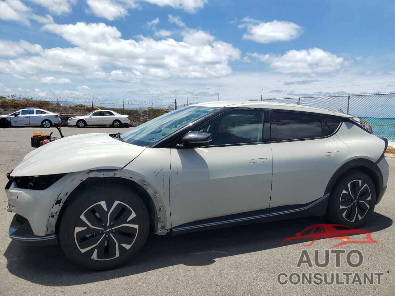 KIA EV6 LIGHT 2022 - KNDC34LA5N5058096